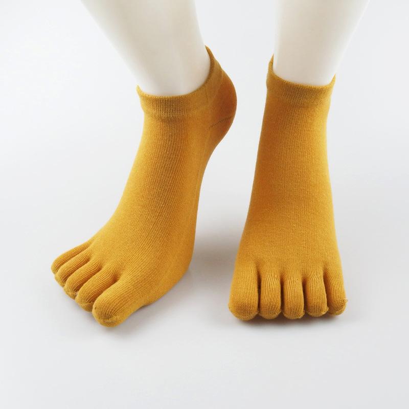 Изображение товара: Женские носки 1 пара, зимние и осенние теплые смешные носки с пятью пальцами, Мягкие хлопковые носки, незаметные однотонные милые носки, Тапочки