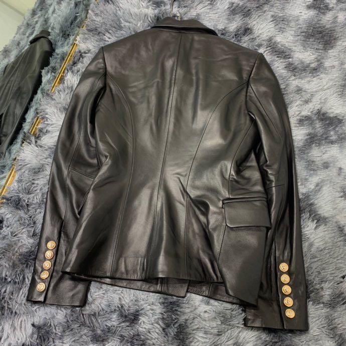 Изображение товара: Высокое качество 2020 новый модный подиумный дизайнерский пиджак женский кожаный двубортный блейзер из овчины с длинным рукавом черный блейзер