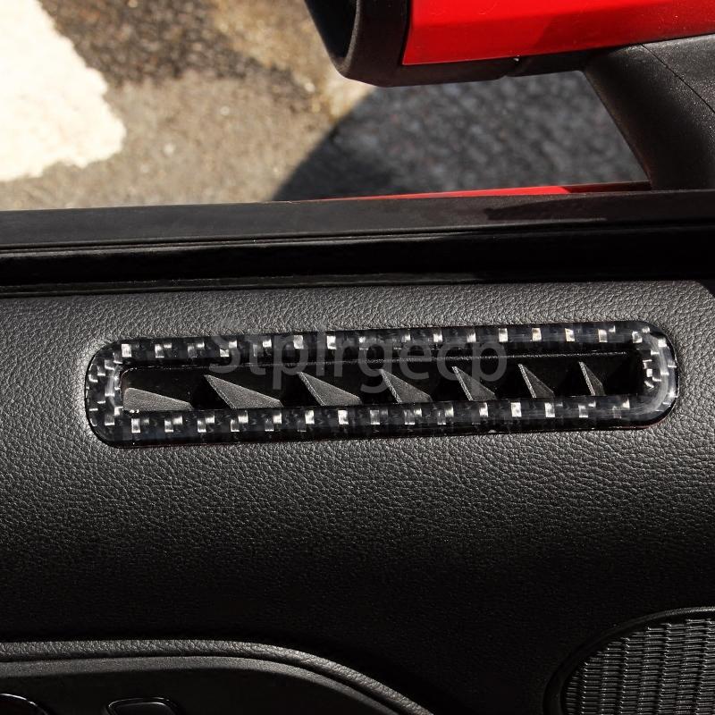 Изображение товара: Наклейка из натурального углеродного волокна на дверь автомобиля, воздуховод переменного тока, вентиляционное отверстие, молдинг, крышка, отделка, наклейка для Ford Mustang 2015 2016 2017 2018, Стайлинг автомобиля
