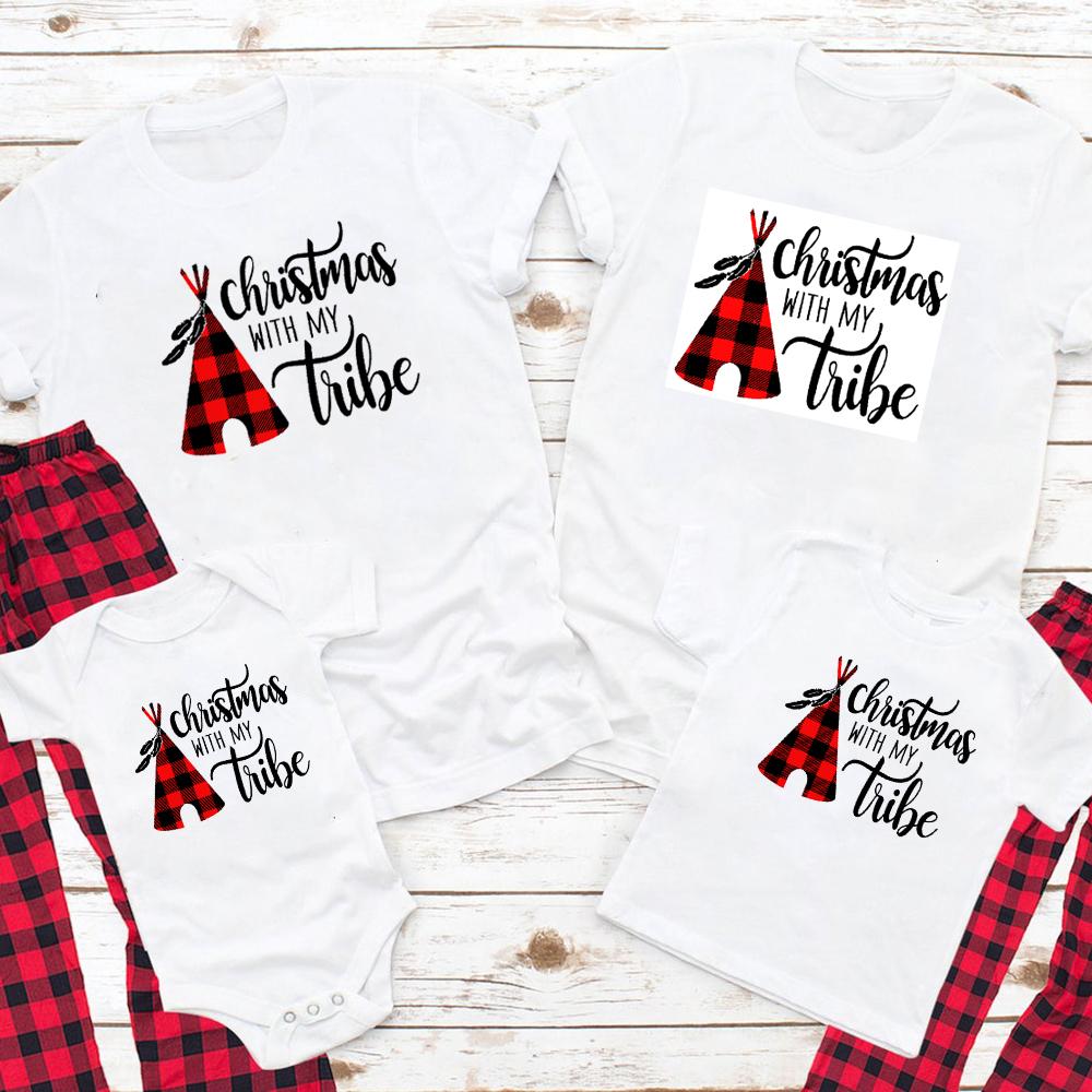 Изображение товара: 1 Pcs Christmas Family Matching White T-shirt Baby Romper Merry Christmas Tree Plaid Print Santa 2020 Xmas Gift Party Clothes