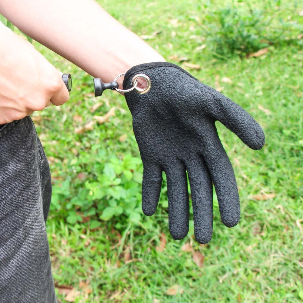 Изображение товара: Черные хорошие перчатки для рыбалки с резным покрытием хорошая работа для работы с рыбой безопасный магнит