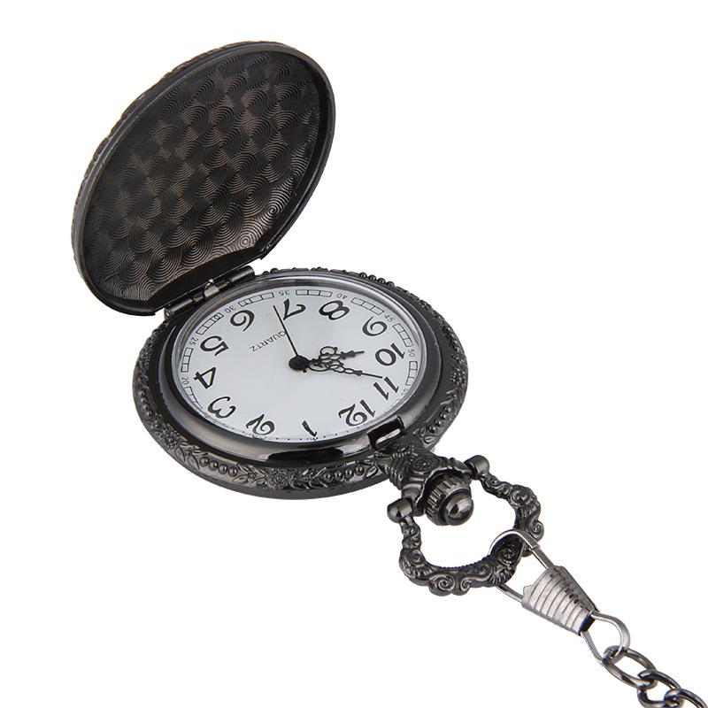 Изображение товара: 8037 мужские ретро-часы с резьбой в виде пиратской головы, подарок в античном стиле, вольфрамовые кварцевые карманные часы в стиле панк, популярные винтажные модные часы через плечо