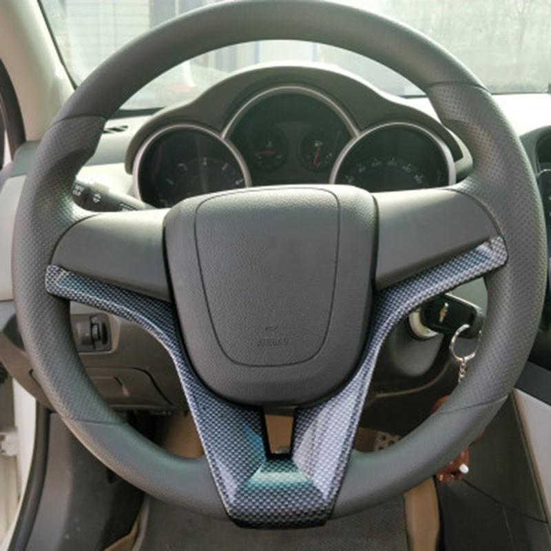 Изображение товара: Внутренняя отделка рулевого колеса AU04 из углеродного волокна для Chevrolet Classic Cruze Sedan Hatchback 2009-2015