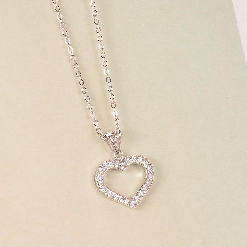 Изображение товара: L54 модное ожерелье с полым сердцем для женщин Полное Стразы короткое ожерелье с кулоном в виде сердца с подвесками ювелирные изделия рождественские подарки