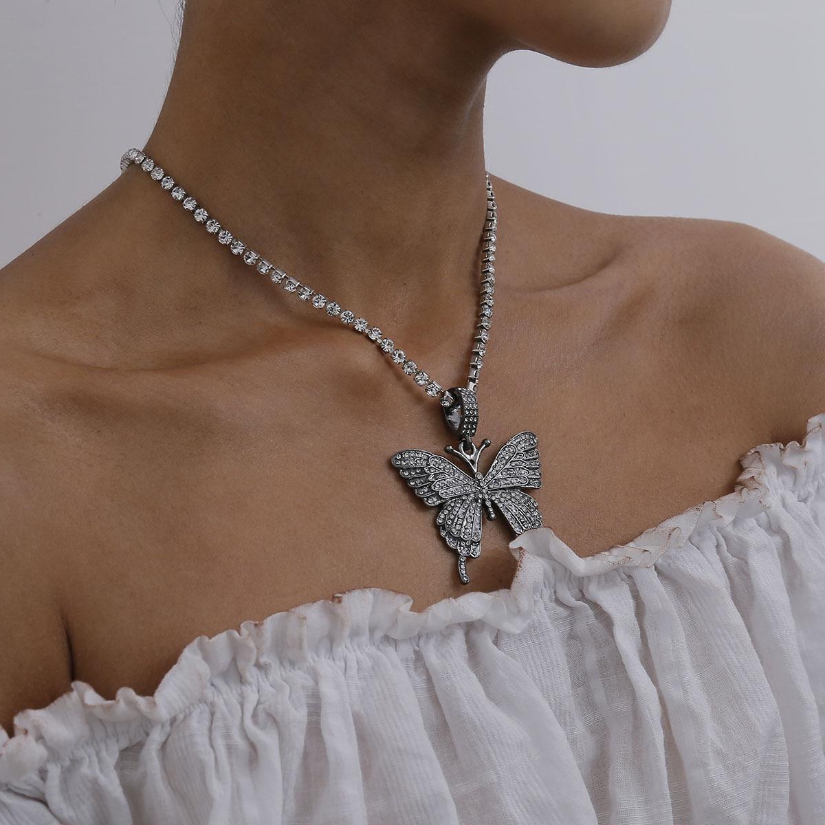 Изображение товара: Панцирная кубинская бабочка Майами, бриллиантовое ожерелье, Женская Цепочка с кристаллами, ожерелье с подвеской, модные ювелирные изделия