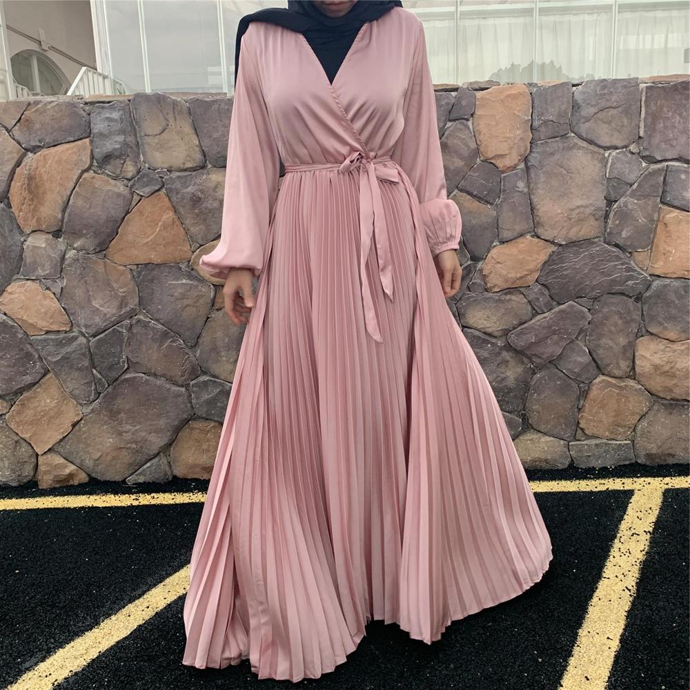 Изображение товара: Мусульманское Плиссированное длинное платье в стиле пэчворк, женское, с V-образным вырезом, абайя, Арабская, джилбаб, модный длинный рукав, Осенний кафтан, новинка Исламская одежда, Дубай
