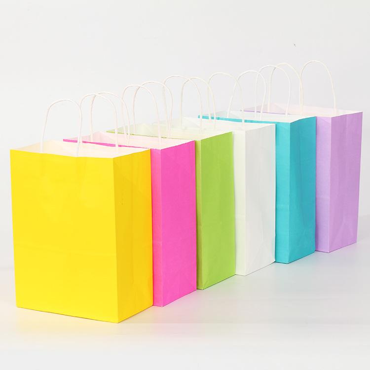 Изображение товара: 10 шт многоцветная бумажная сумка с ручками 21x15x8 см DIY многофункциональная праздничная подарочная сумка свадебный подарок крафт-бумажные пакеты