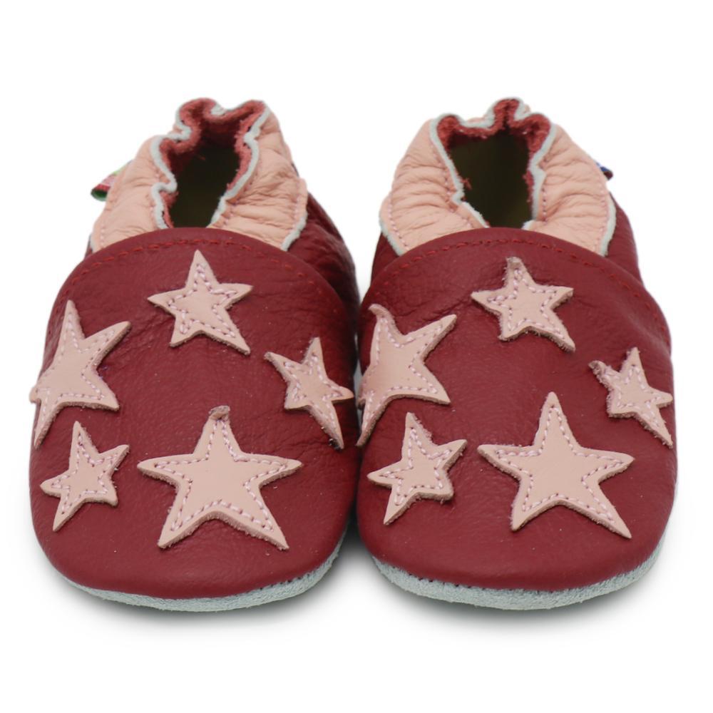 Изображение товара: Обувь для новорожденных мальчиков и девочек; Мягкая нескользящая обувь из натуральной кожи для малышей; Обувь для начинающих ходить; Нескользящая обувь для детей от 0 до 24 месяцев; Несколько вариантов дизайна