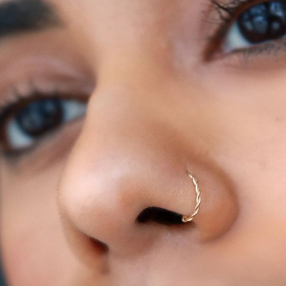 Изображение товара: Поддельный пирсинг медный носик кольца витая веревка обруч кольцо для Для женщин ложный кольца для пирсинга перегородки носа Титан