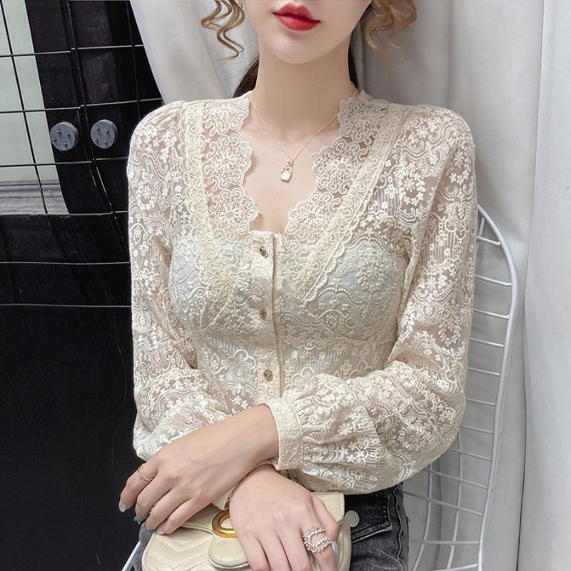 Изображение товара: Женская блузка с V-образным вырезом, кружевная, в стиле пэчворк, бежевого цвета, на осень, шифоновая рубашка с длинным рукавом