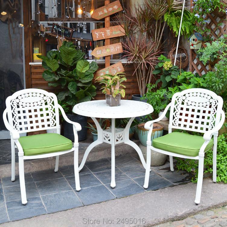 Изображение товара: Набор из 5 предметов из литого алюминия уличная мебель Обеденный Сервиз стулья с подлокотниками с круглого стола в 39 дюймов для сада, патио, дворе