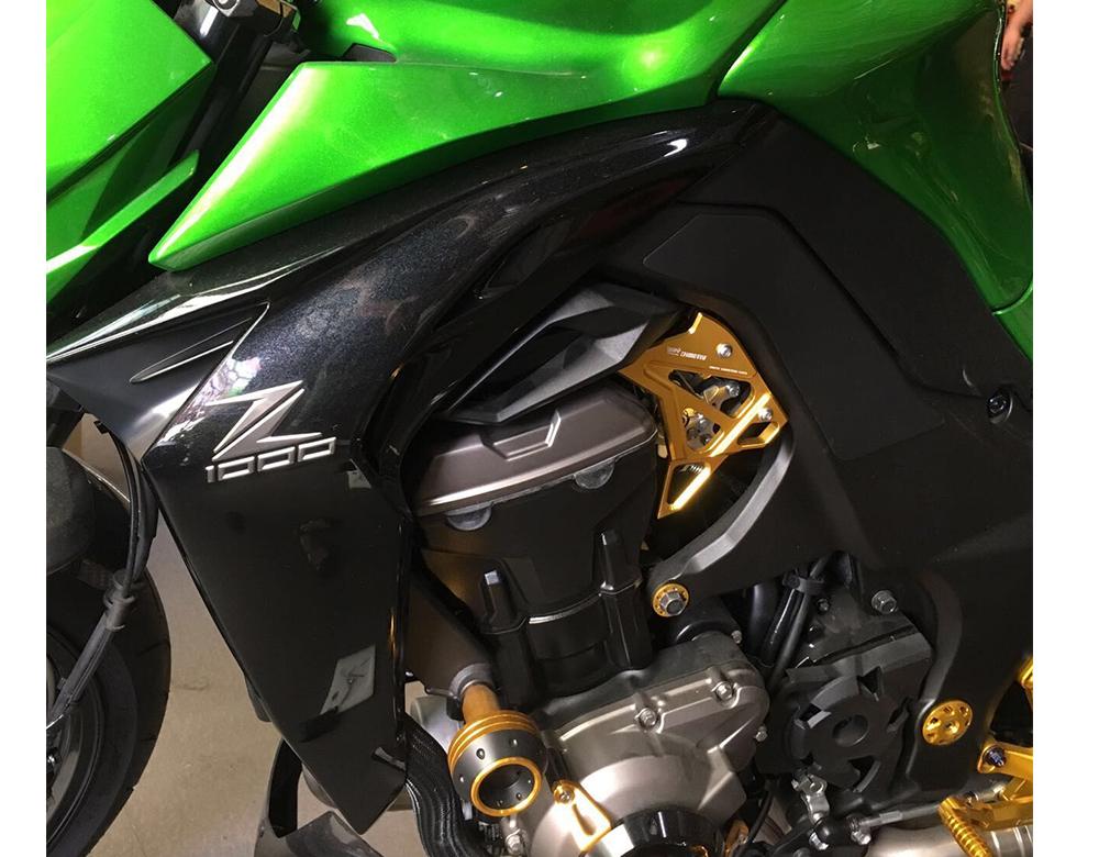 Изображение товара: Аксессуары для мотоциклов CNC рама из алюминиевого сплава защита инжектора топлива защита инжектора для Kawasaki Z1000 2014-2016