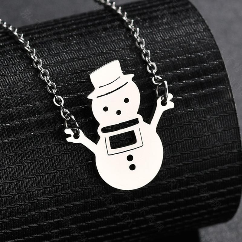 Изображение товара: Милое ожерелье из нержавеющей стали с подвеской в виде снеговика, винтажные рождественские украшения, ожерелья для женщин и мужчин, подарок на Новый год
