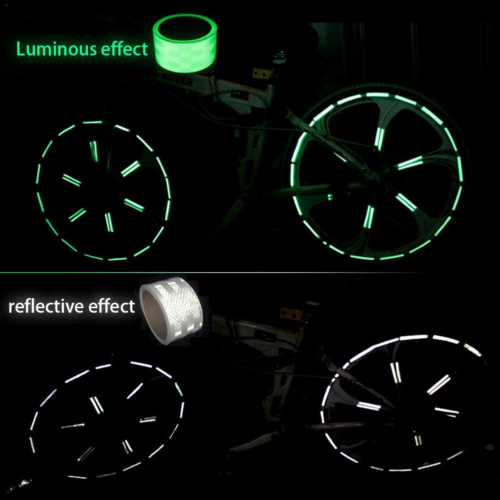 Изображение товара: Новинка 2019 1 шт. светящаяся светоотражающая лента наклейка лента для шлема полосы светящаяся долговечная светоотражающая лента для мотоцикла автомобиля велосипеда
