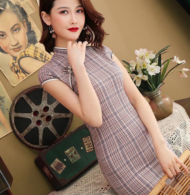 Изображение товара: Женское платье из хлопка и льна, винтажное китайское традиционное облегающее платье в стиле Ципао с рукавом-крылышком ouc531
