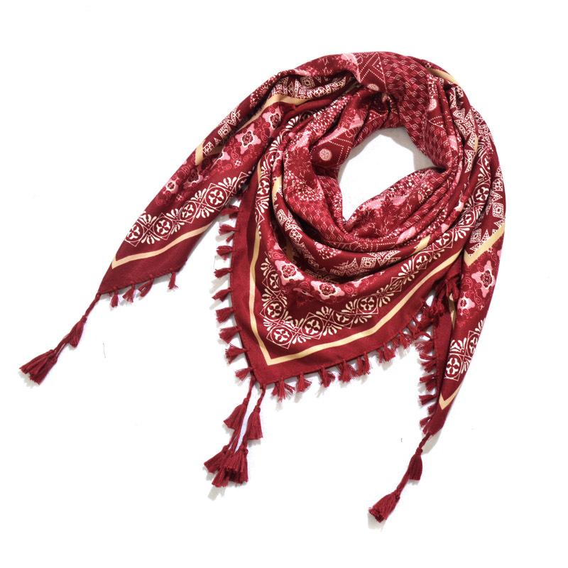 Изображение товара: Новый Модный зимний шарф люксовый бренд женские шарфы обертывания женские квадратные шали шарф женский узел бахромой шарф бандана 115*115