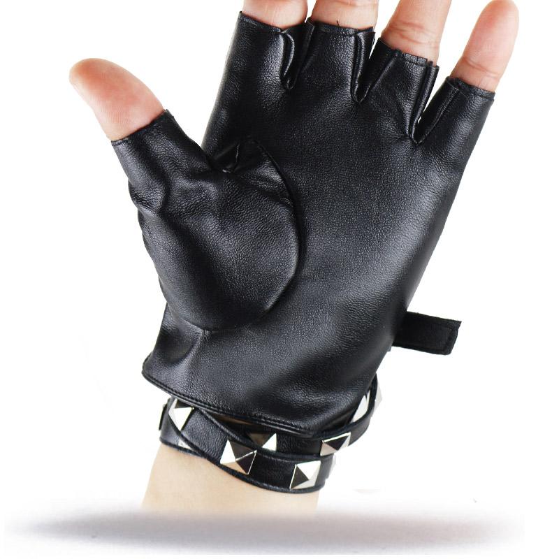 Изображение товара: Модные женские перчатки из искусственной кожи на полпальца, сексуальные перчатки для дискотеки, танцев, рок-н-ролла, перчатки без пальцев, женские черные перчатки в стиле панк для вечеринки, шоу