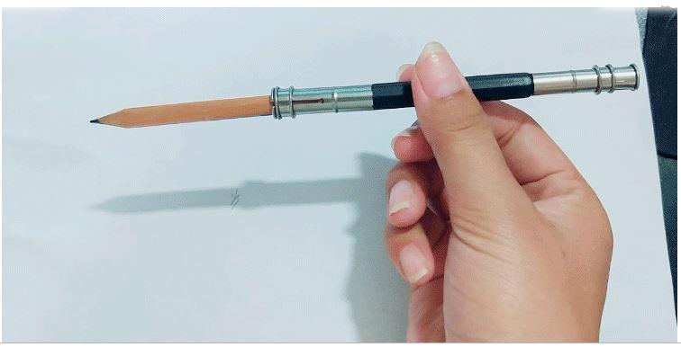 Изображение товара: 1 шт. Новый Регулируемый двойной держатель карандаша для скетчей школьный офисный художественный инструмент для карандашей