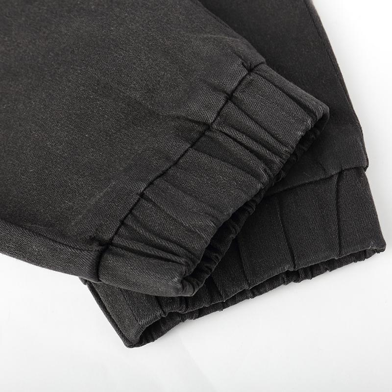 Изображение товара: 2022 новые весенние мужские модные джинсовые брюки черного цвета, брендовая одежда для мужчин, облегающие джинсы-шаровары, мужские брюки 172079