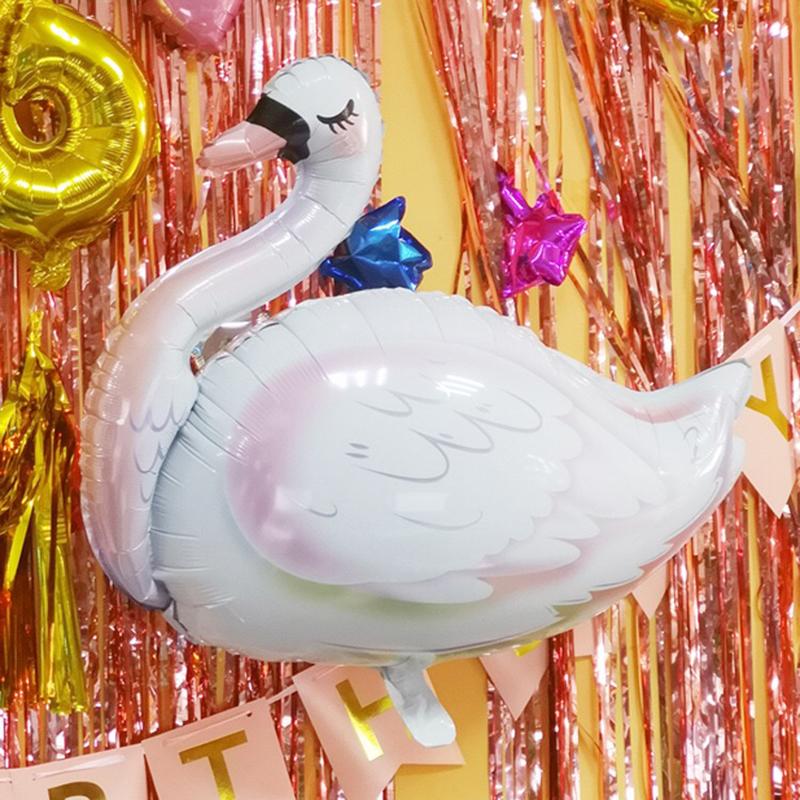 Изображение товара: Шары воздушные алюминиевые в виде белого лебедя
