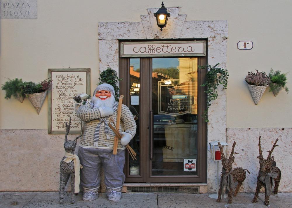 Изображение товара: Фон для фотосъемки с изображением рождественских сказок Италия Милан кафе Зимний снег улица праздник фон для фотосъемки