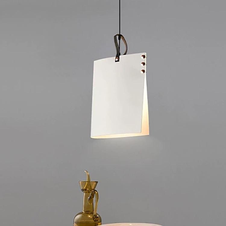 Изображение товара: Подвесной светильник в скандинавском стиле, светодиодная лампа золотого и черного цвета с прозрачным стеклянным абажуром, освещение для столовой, кафе, бара
