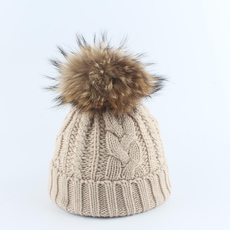Изображение товара: Зимняя женская шапка, натуральные шапки с меховым помпоном, вязаные теплые шапки для мамы и детей, толстые шапки