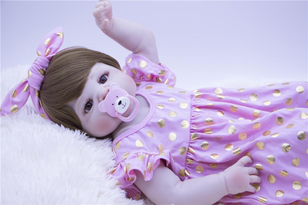 Изображение товара: 56 см каштановые прямые волосы bebe reborn Девочка Кукла моделирование Новорожденный ребенок с милый плюшевый кролик Силиконовые reborn куклы, игрушки diy