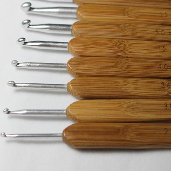 Изображение товара: Бамбуковый вязальный Набор для начинающих, Смешанная алюминиевая ручка, комплект крючков для вязания бамбуковые вязальные спицы, плетеная пряжа
