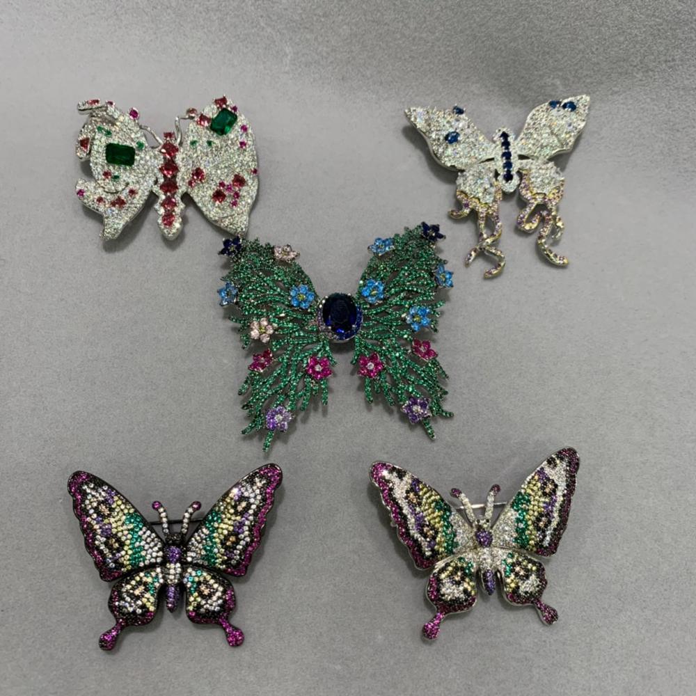 Изображение товара: Брошь в форме бабочки, медная, с кубическим цирконием, многоцветная, романтическая, милая, модная, женская бижутерия, бесплатная доставка, брошь в виде насекомого