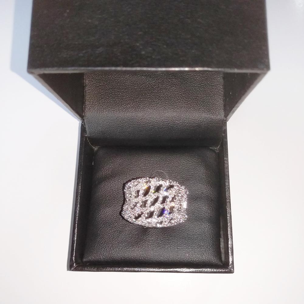 Изображение товара: VANAXIN женское кольцо AAA Bling кубический цирконий; для помолвки кольцо большая капля воды женские роскошные Обручальные Кольца Подвески шкатулка для ювелирных изделий