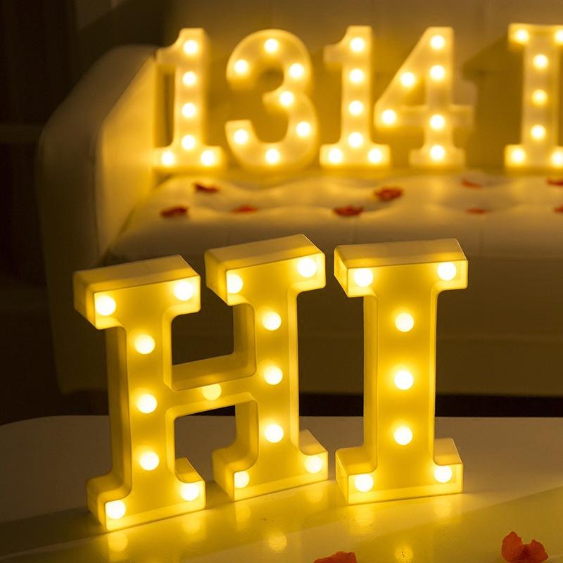 Изображение товара: DIY 26 букв светодиодный ночник английский Marquee знак Алфавит 3D Настенный ночник t домашний Свадебный день рождения женитьба