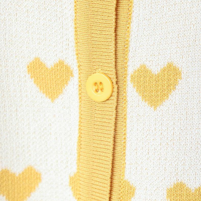 Изображение товара: Летняя Милая вязаная рубашка поло в стиле преппи в форме сердца с соединением Поло рубашка мини эластичная юбка комплект для девочек милый комплект из 2 предметов CC232