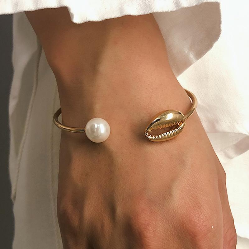 Изображение товара: Женский браслет в виде раковины Cowrie, золотистого цвета, жемчужные бусины, очаровательный браслет с манжетами, богемные пляжные ювелирные изделия, Mujer Pulseras