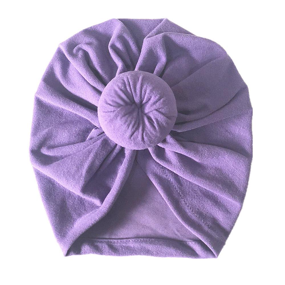 Изображение товара: Хлопковая шапочка с галстуком-бабочкой для новорожденных и малышей, однотонная шапка в индийском стиле, Шапка-бини, зимний головной убор, зимние шапки-тюрбан, повязка на голову, берет