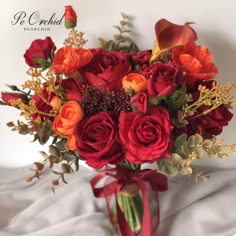 Изображение товара: Пеорхидея, оранжевый, красный, бордовый Искусственный Свадебный букет, цветок для невесты, Калла, лилия, роза, свадебный букет, Новое поступление