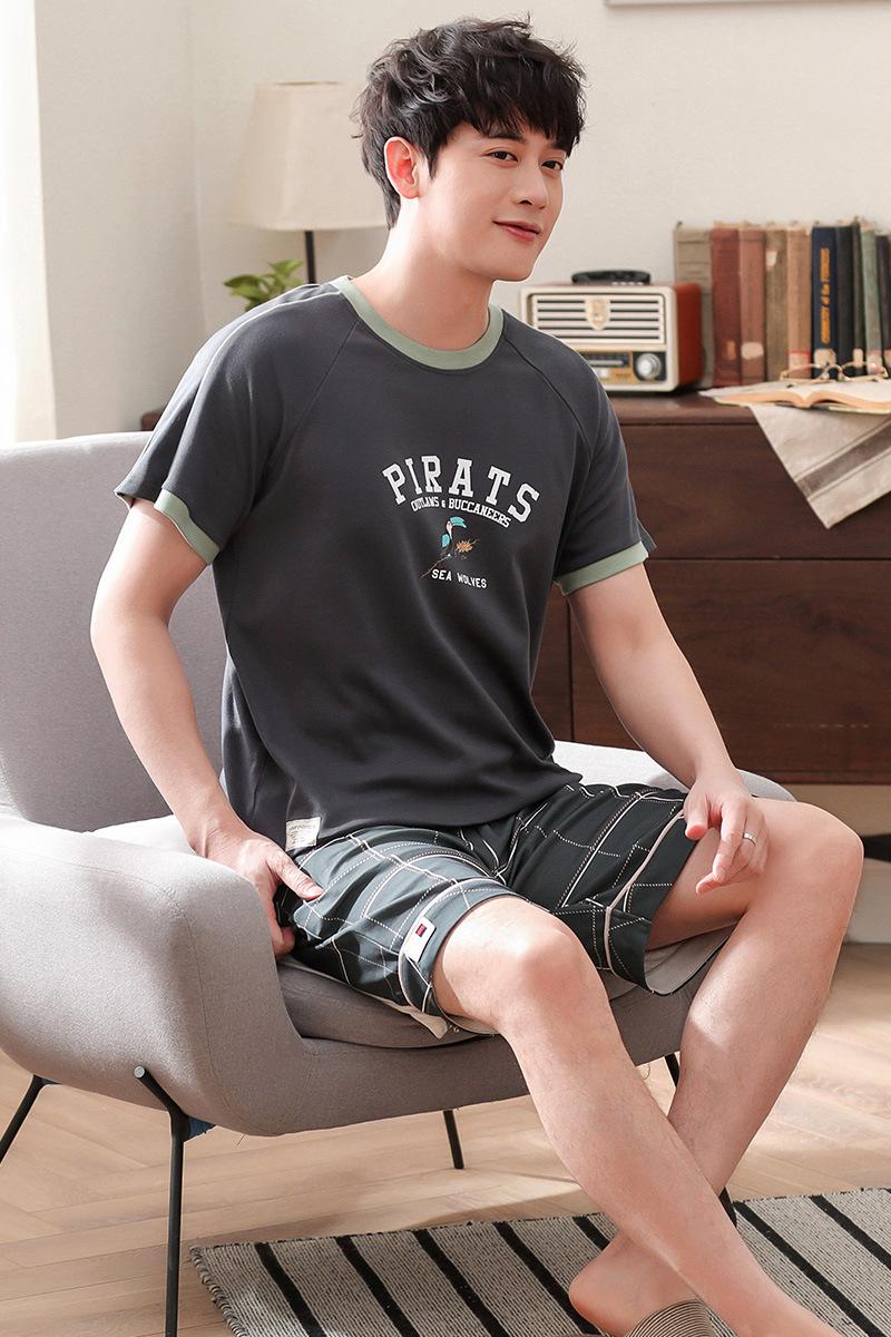 Изображение товара: Мужской летний хлопковый новый корейский пуловер, пижамы, свежие повседневные шорты с короткими рукавами, мужская пижама из двух предметов, пижамный комплект, мужские пижамы