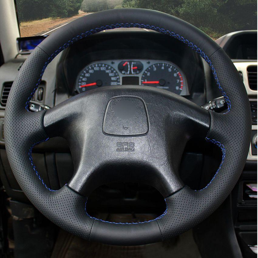Изображение товара: Чехол на руль для Mitsubishi Pajero, черный чехол из искусственной кожи, сшитый вручную, для Mitsubishi Pajero Sport