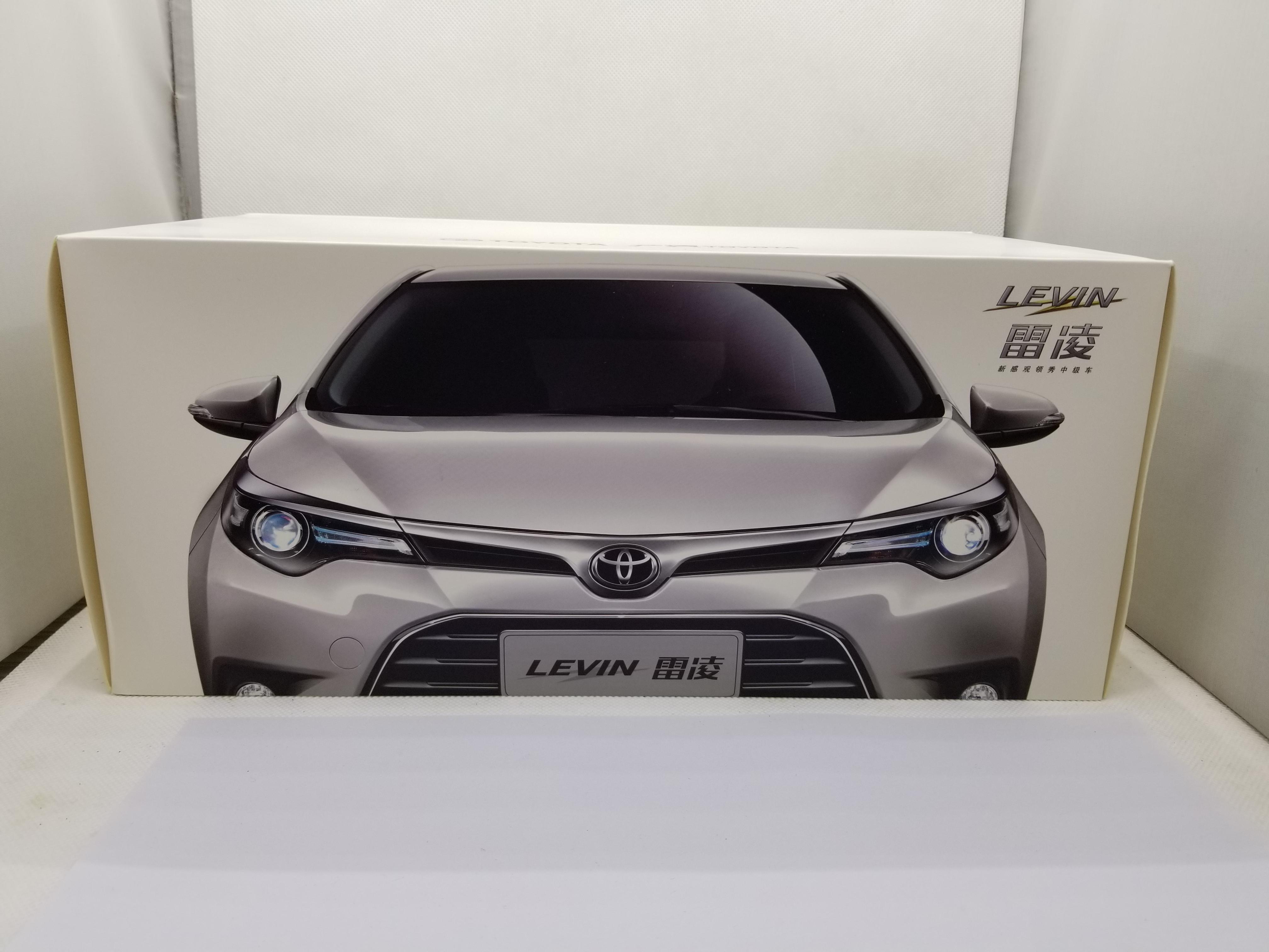 Изображение товара: Литой под давлением автомобиль 1:18 для Toyota Corolla Levin 2014, лиловый, из сплава