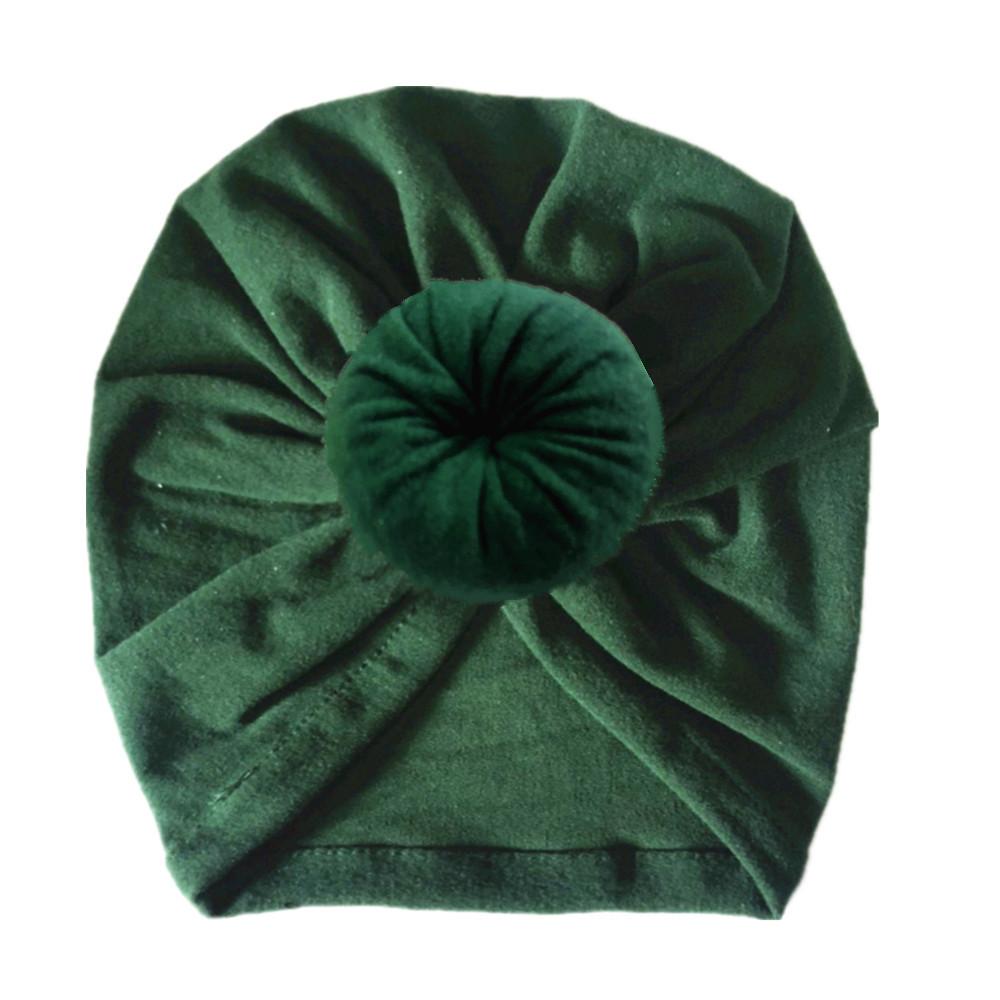Изображение товара: Хлопковая шапочка с галстуком-бабочкой для новорожденных и малышей, однотонная шапка в индийском стиле, Шапка-бини, зимний головной убор, зимние шапки-тюрбан, повязка на голову, берет