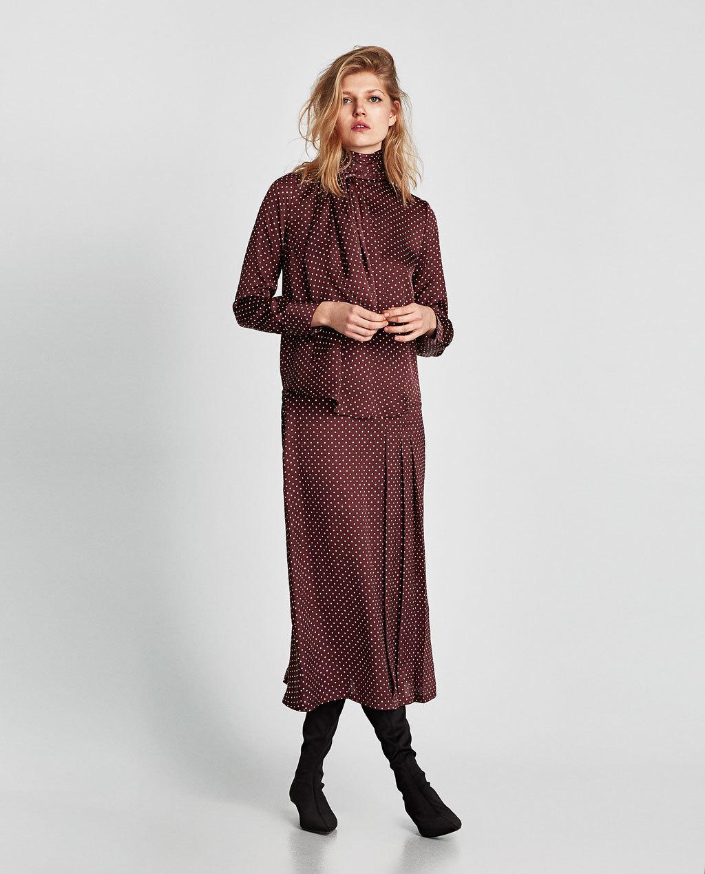 Изображение товара: Женский костюм, осень 2019, новый темперамент, рубашка с волнистым галстуком-бабочкой, тонкая повседневная юбка, два комплекта женской одежды