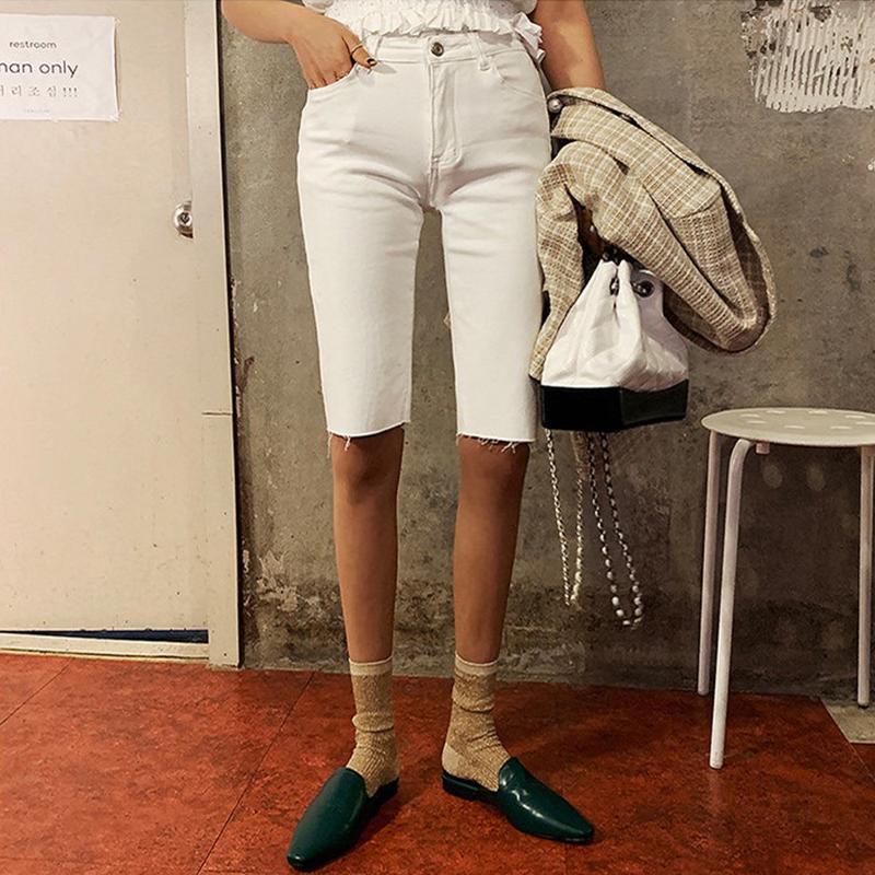 Изображение товара: Женские джинсовые шорты до колен с эффектом пуш-ап, эластичные байкерские шорты с высокой талией, женские джинсовые шорты, женская летняя белая уличная одежда 2019