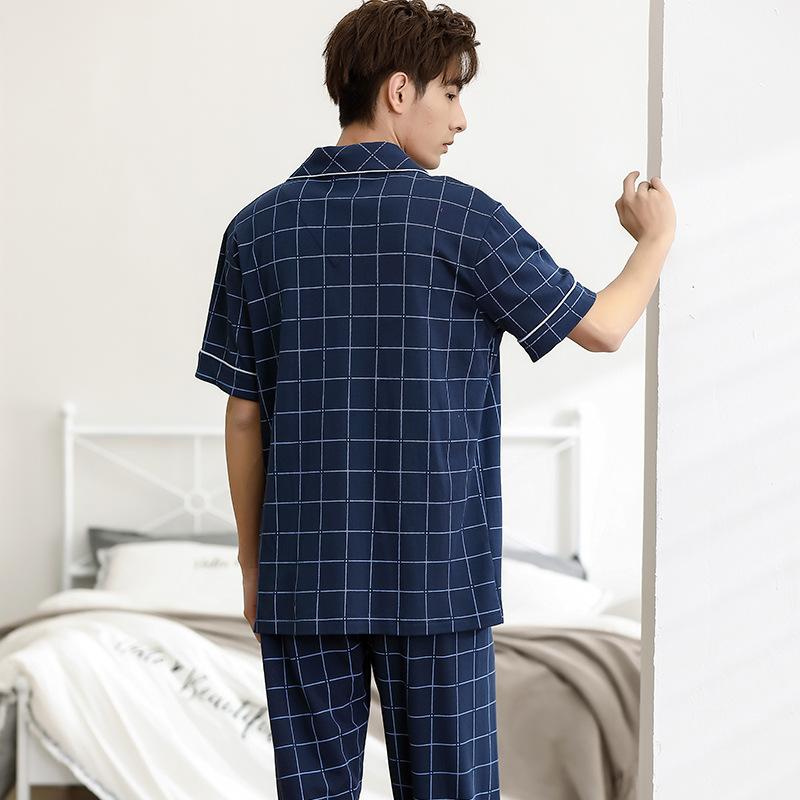 Изображение товара: Пижама мужская хлопковая в клетку, кардиган с коротким рукавом, Повседневная Свободная одежда для сна, комплект из двух предметов, на лето