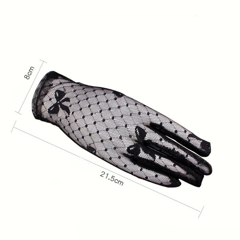 Изображение товара: Перчатки женские солнцезащитные с закрытыми пальцами, модные пикантные короткие кружевные для вождения, с рисунком паутины, черные с защитой от УФ-лучей, C16, на лето