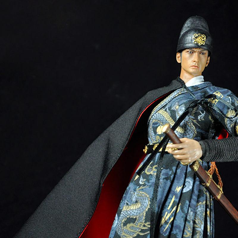 Изображение товара: Накидка Jin Yiwei в масштабе 1:6, накидка героя красного и черного цвета, подходит для фигурок 12 дюймов, кукольные аксессуары