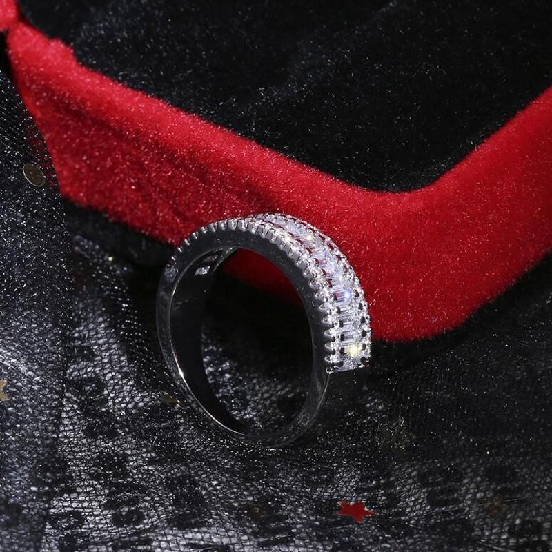 Изображение товара: Choucong Роскошные ювелирные изделия из стерлингового серебра 925 пробы T Принцесса Cut Белый прозрачный 5A кубический цирконий обручальное кольцо с фианитами кольцо для женщин подарок