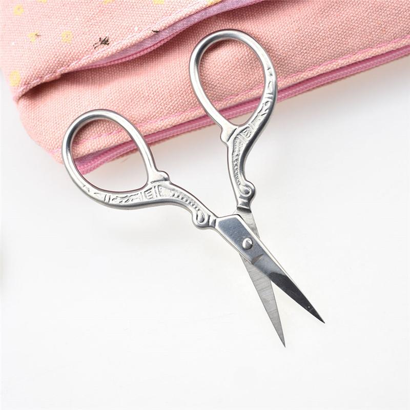 Изображение товара: Новый маленький инструмент для вышивки крестиком маленькие ножницы для вышивания и шитья для женщин инструмент для шитья портновские ножницы ручной работы