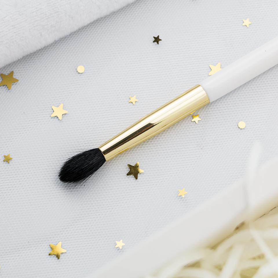 Изображение товара: BEILI Роскошная Кисть для макияжа Y21 XGF из козьей шерсти, дымчатые тени для растушевки, жемчужно-белая ручка, золотой ободок Новинка