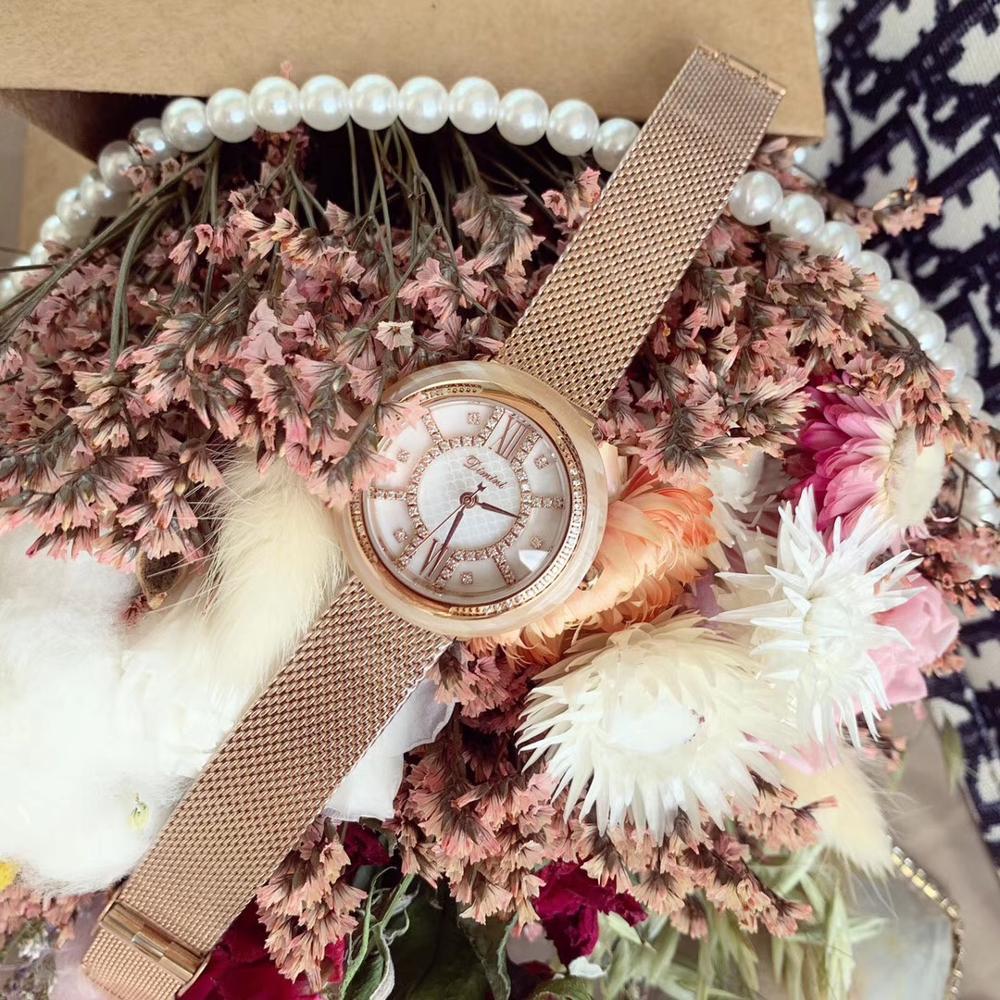 Изображение товара: Брендовые женские летние часы с кристаллами водонепроницаемые наручные часы из нержавеющей стали миланские кварцевые ультра-тонкий браслет