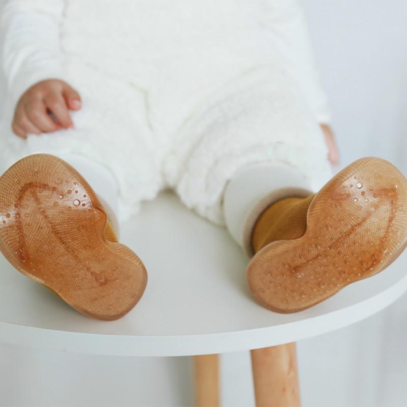 Изображение товара: Новинка; Нескользящие носки для малышей; Однотонные кашемировые тапочки для маленьких детей; Нескользящая теплая резиновая подошва; Botas Kids